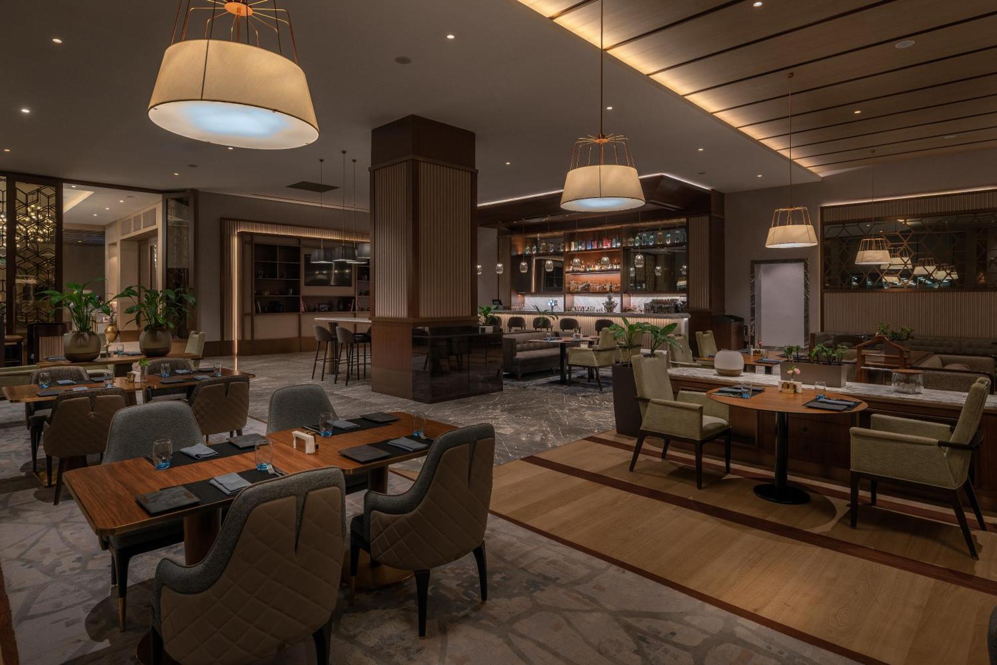 Hilton Tashkent City Екстериор снимка The restaurant
