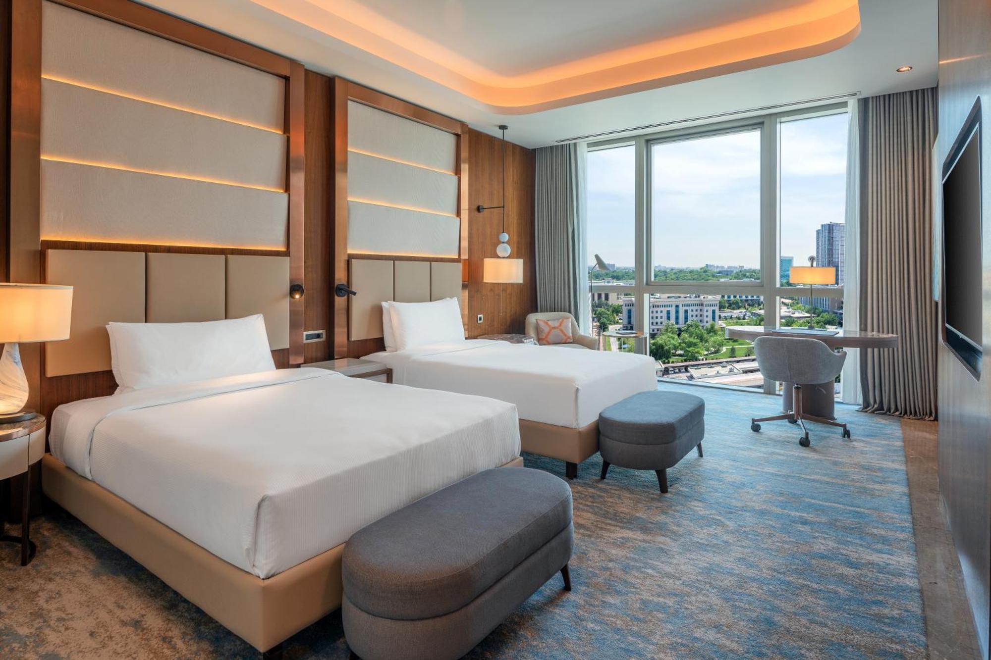 Hilton Tashkent City Екстериор снимка